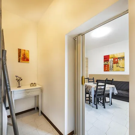 Apartment Villa Santa Maria Giardino Privato Vista Fiume Sandra
