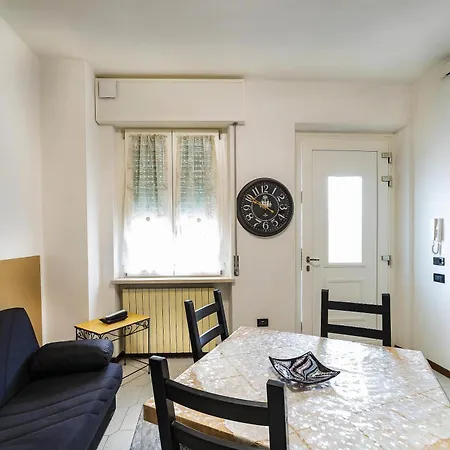 Apartment Villa Santa Maria Giardino Privato Vista Fiume Sandra