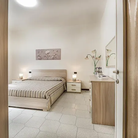 Villa Santa Maria Giardino Privato Vista Fiume Sandra